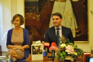 10489871_4189560035106_1641785120881990152_n