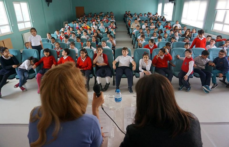 13089949_10209452727693554_136890442_n