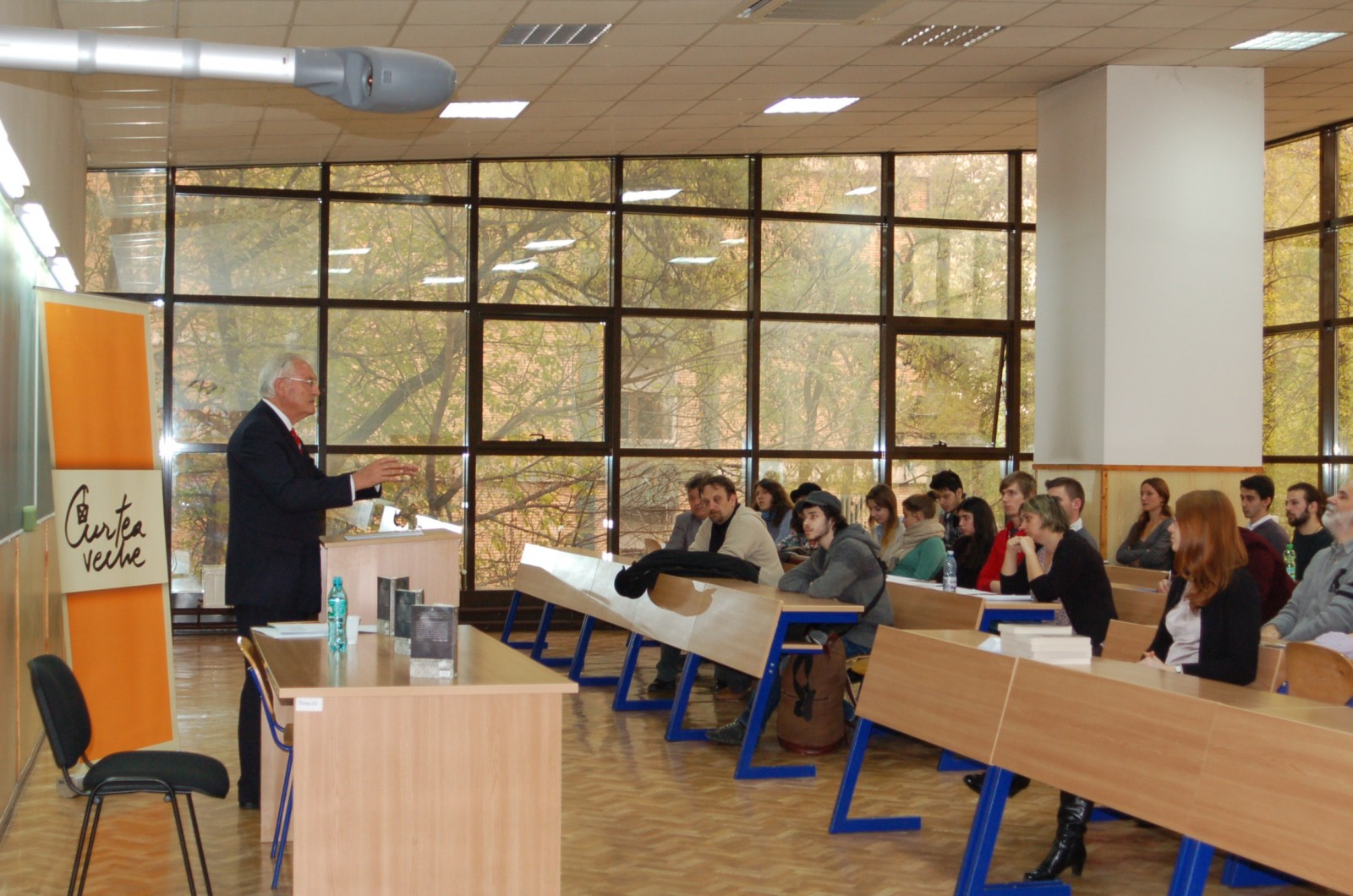 Mesajul profesorului Bernard Lategan