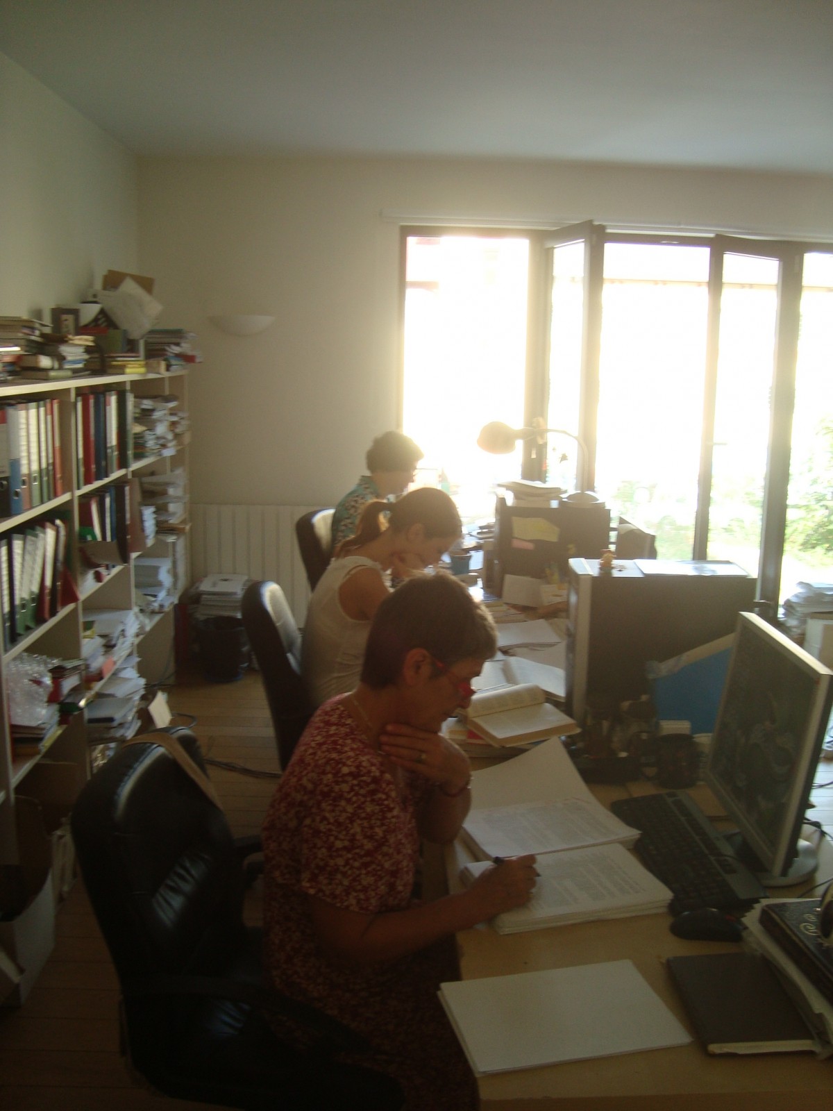 RFI transmite în direct de la sediul Curtea Veche Publishing