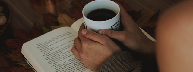 Cum să citești mai rapid: 5 metode testate prin care poți citi o carte mult mai repede!