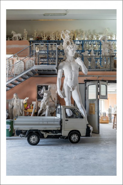 Alex Gâlmeanu - Postcard Alex Gâlmeanu 3 - Curtea Veche Publishing